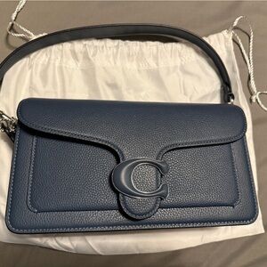(SOLD!) Coach Tabby 26